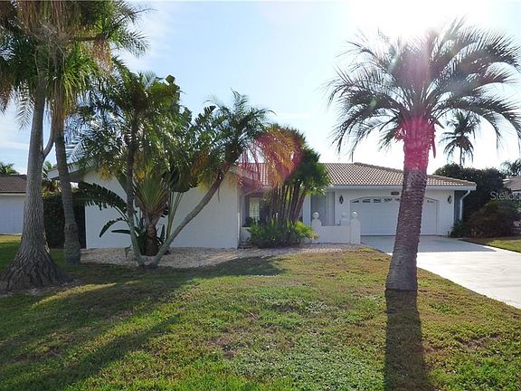 2nd image of 940 Santa Brigida Ct