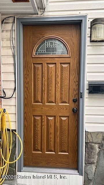 1st image of 16 Pebble Ln #2