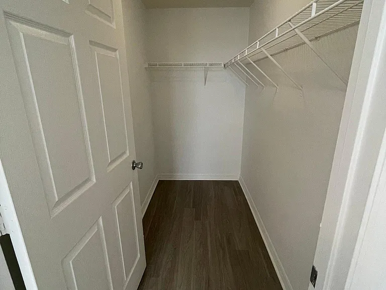 2 huge walk-closets
