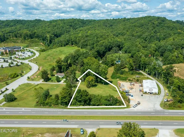 2212 Roane State Hwy, Harriman, TN 37748