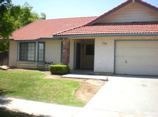 1194 Pistachio Ave, Clovis, CA 93611