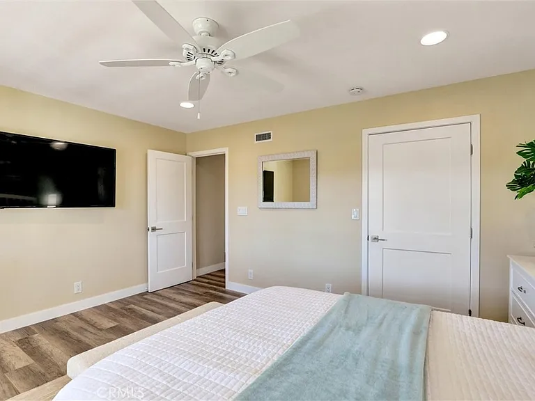 1591 Pegasus St — Photo 39