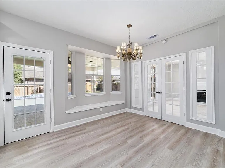 457 Corridor Way — Photo 15