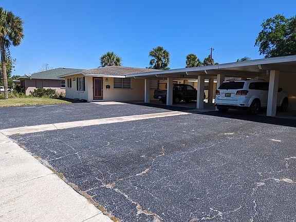 3rd image of 6317 Gateway Ave