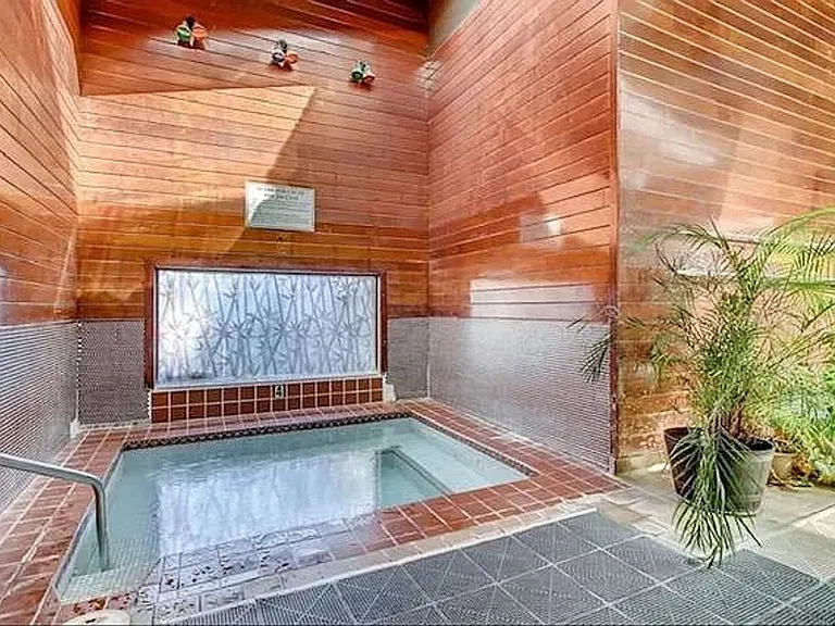 1150 Golden Cir #501 — Photo 25
