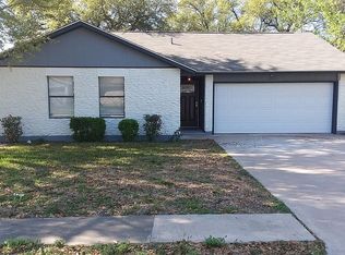 1307 Yorkshire Ln, Round Rock, TX 78664