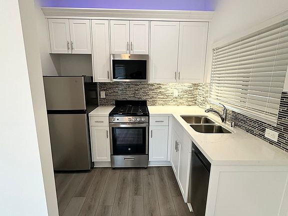 5th image of 515 Pennsylvania Ave APT 1