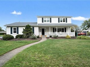 839 Frank Dr, Emmaus, PA