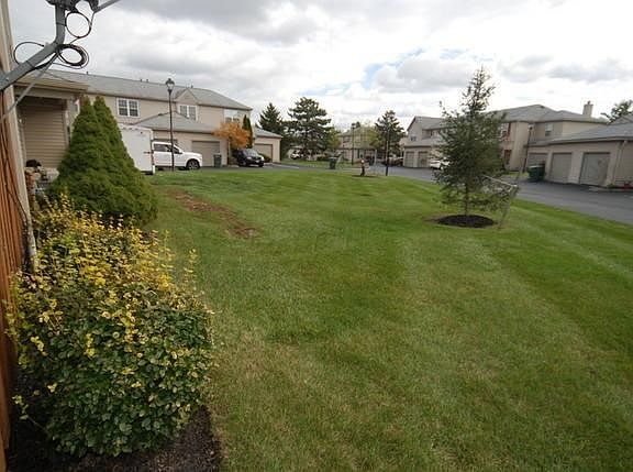 2nd image of 2023 Burbridge Ln