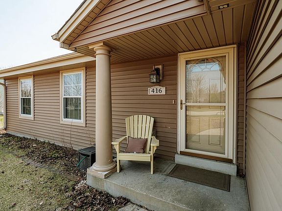 2nd image of 416 Pleasant STREET