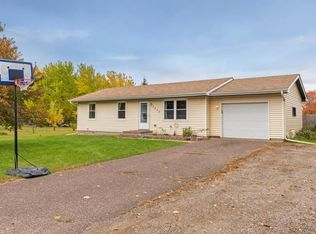 5890 Red Fox Run, North Branch, MN 55056