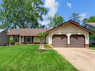 433 Madrina Ct, Ballwin, MO