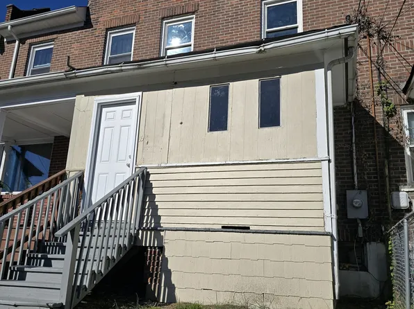 35 Ives Street, Waterbury, CT 06704