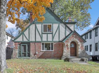 2518 Homestead Pl, Cincinnati, OH 45211