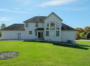 5380 Oak Hill Ct, Rockford, IL 61109