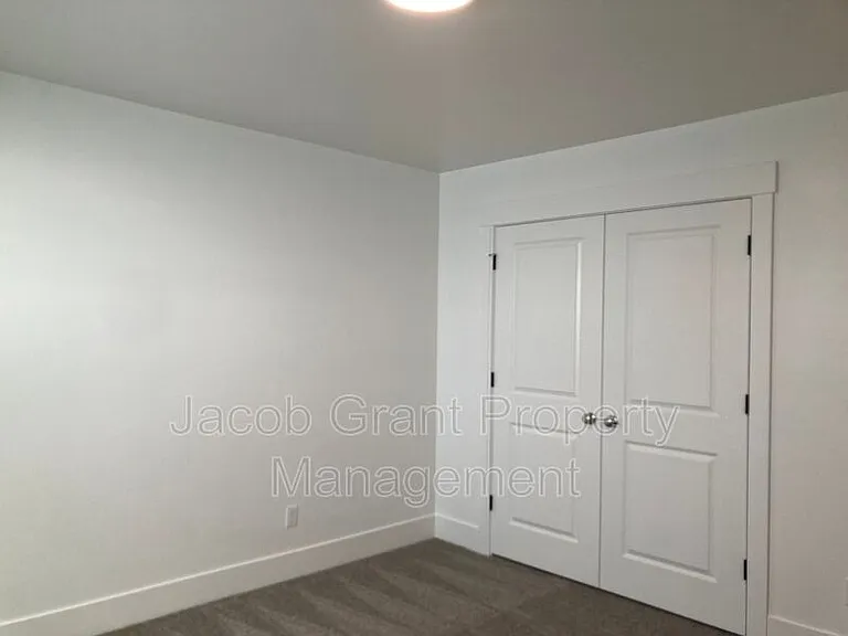 5876 Rammell Rd — Photo 9