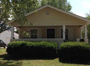 1308 E University St, Springfield, MO 65804