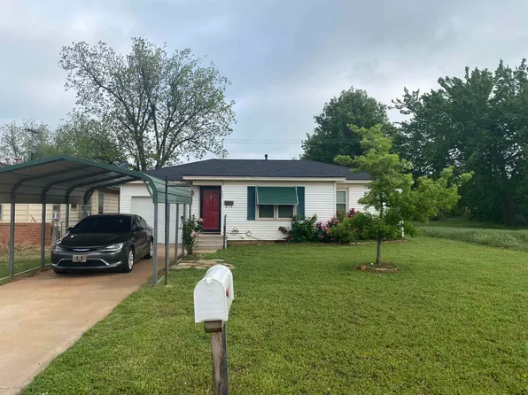 605 W Caddo St, Marlow, OK 73055