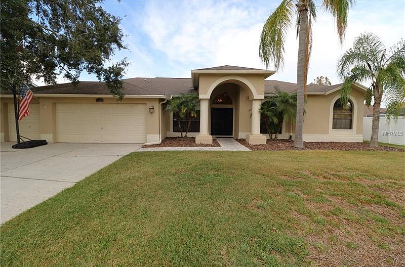 1st image of 19509 Lake Osceola Ln