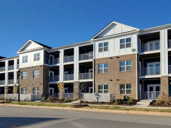 Encore at Welden Park, 1477 Springvale Hill Dr #110, Kernersville, NC 27284