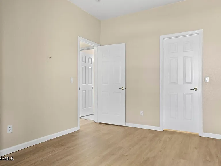 9303 E Whitewing Dr — Photo 27
