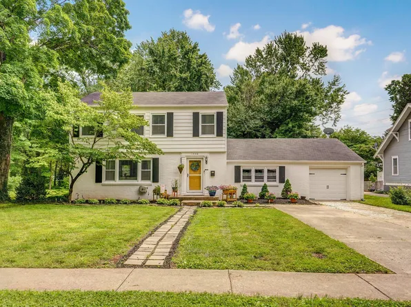 1448 E Walnut Street, Springfield, MO 65802