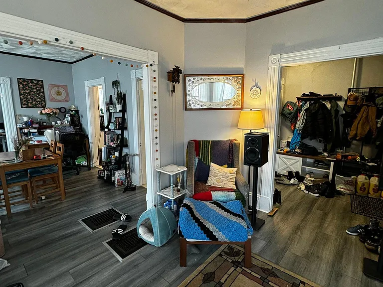 205 Lowell St — Photo 30