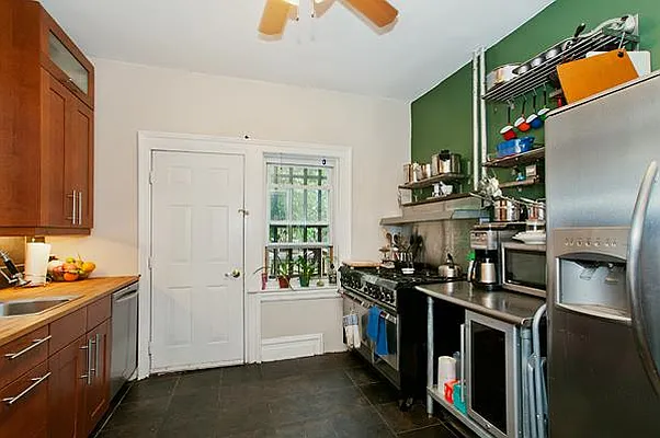 Sold by Living New York | media 3