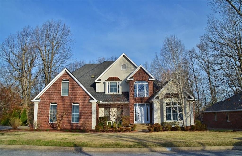 46 Stonehenge Dr, Bentonville, AR 72712 Zillow