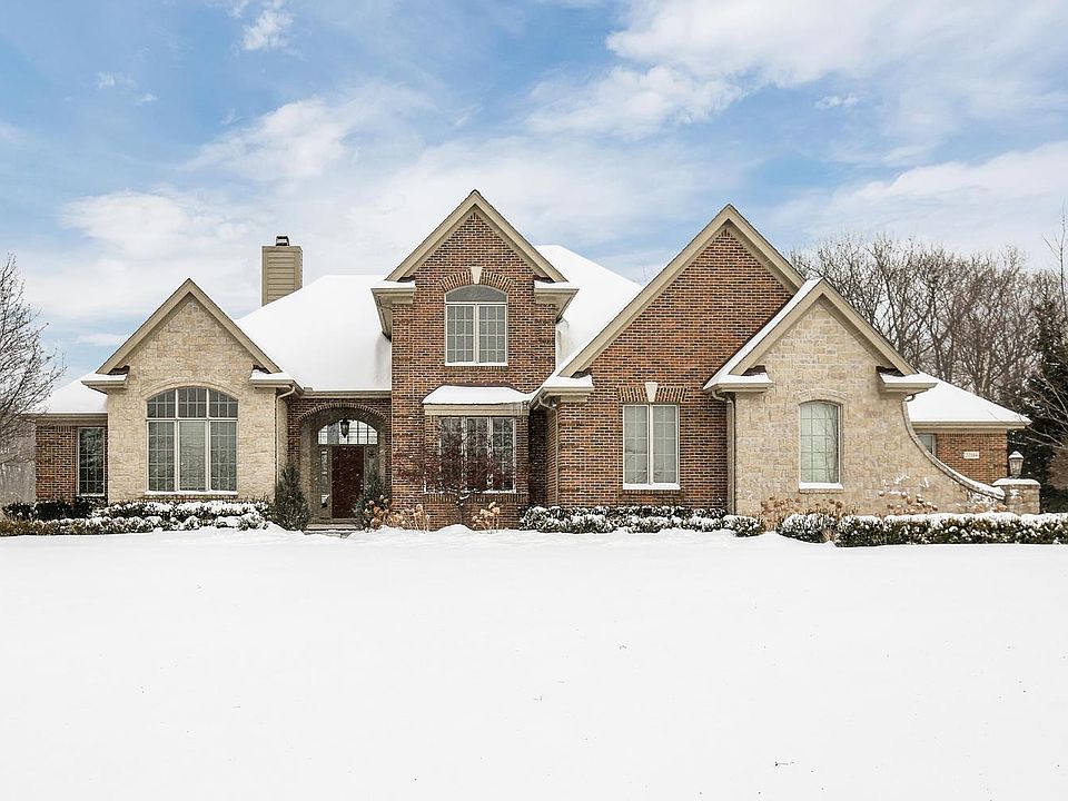 1st image of 22144 Roberts Dr