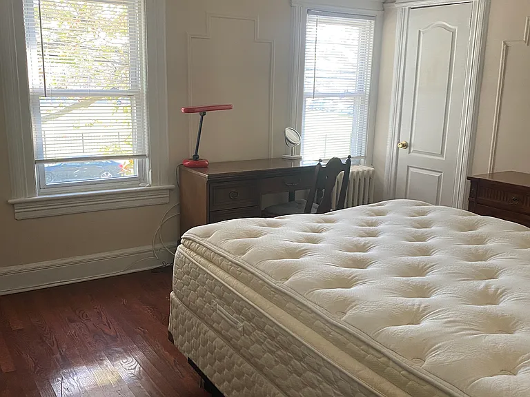 457 Front St #2 — Photo 3