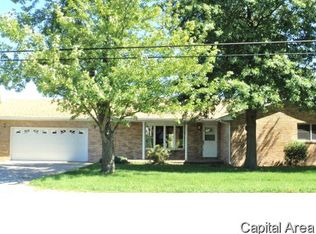 15910 Kennedy Rd, Auburn, IL 62615