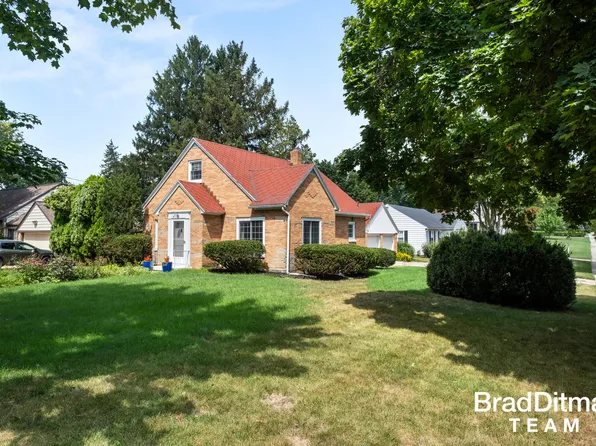 2325 Fulton St E, Grand Rapids, MI 49503