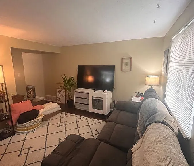 408 E 13th Ave #A — Photo 3