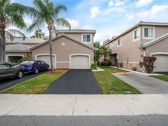 2nd image of 2245 Salerno Cir #2245