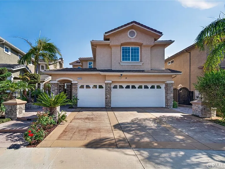 20800 Campania Ln — Photo 2