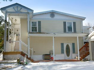 261 Candle Dr, Blakeslee, PA 18610