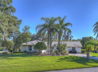 5129 Pinelake Rd, Zephyrhills, FL 33543