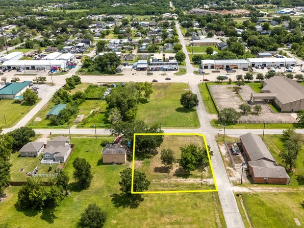 2517 29th St Lot 7, Dickinson, TX 77539