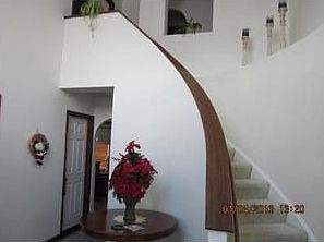 3rd image of 820 Emerald Dr