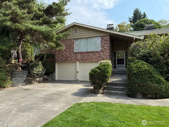 5208 Sand Point Way NE, Seattle, WA 98105
