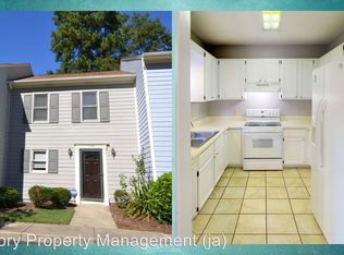 1702 Township Cir, Raleigh, NC 27609