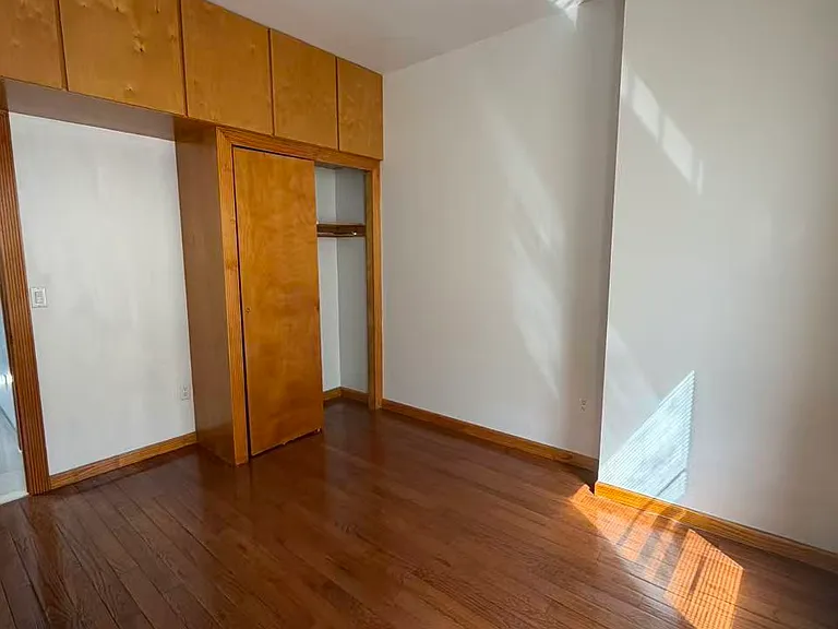 460 62nd St #2 — Photo 3