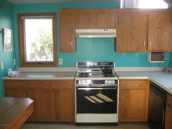 5th image of 630 Beacon Blvd
