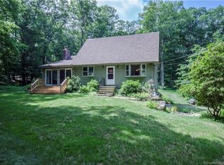 297 Fox Rd, Putnam, CT 06260