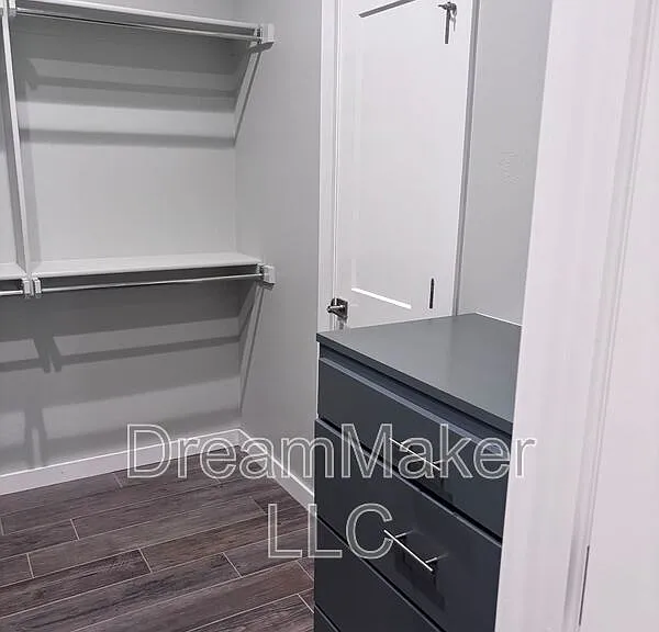 1016 Apple Blossom Way — Photo 11