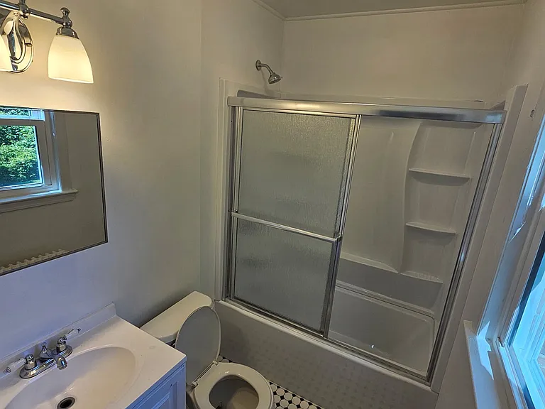 2900 Clearview Ave #1 — Photo 14
