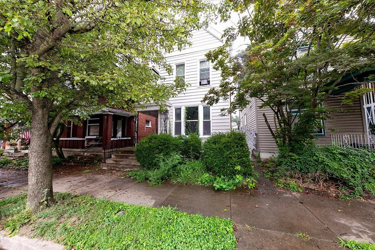 2009 Greenup St photo 1