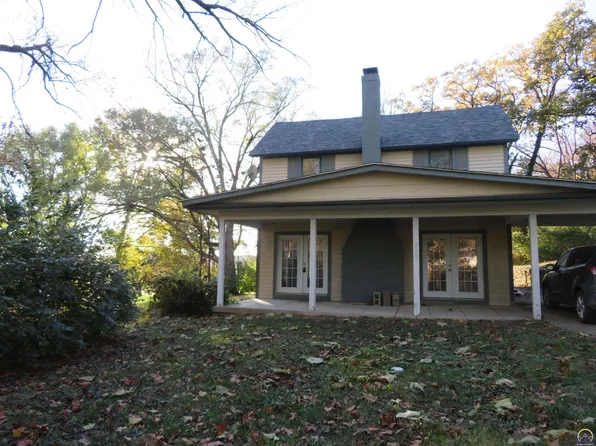 9263 Marion Rd, Oskaloosa, KS 66066