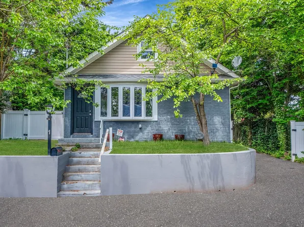 1 William Street, Glen Cove, NY 11542